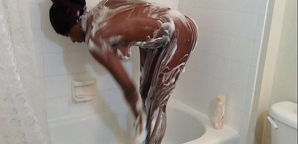  Watch me lather up in the shower